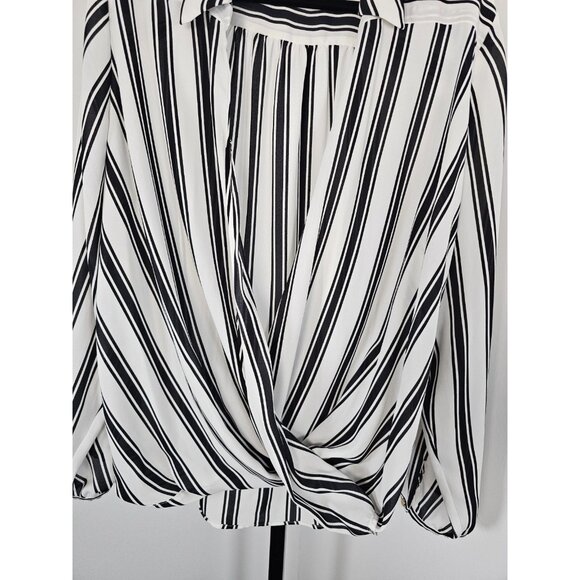 International Concept Plus Faux Wrap Black and White Stripe Blouse -SZ 20W - Picture 2 of 9